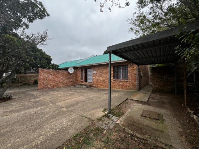 House for sale in Bushmans River Mouth, Eastern Cape