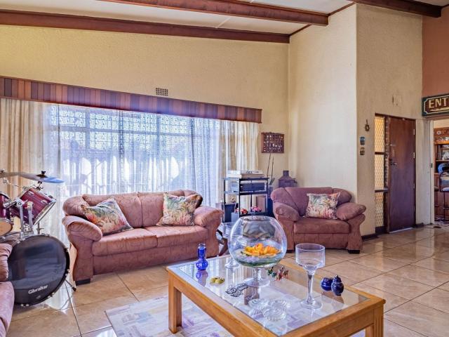 House for sale in Vosloorus, Gauteng