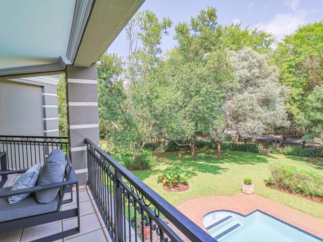 House for sale in Hartbeespoort Dam Nature Reserve, North West