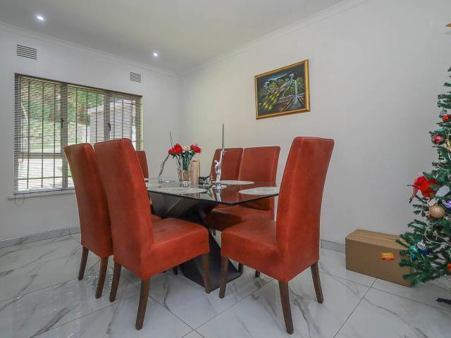 House for sale in Queensburgh, Kwazulu-natal