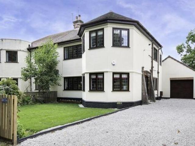 House for sale in Wheatley Hills, South Yorkshire
