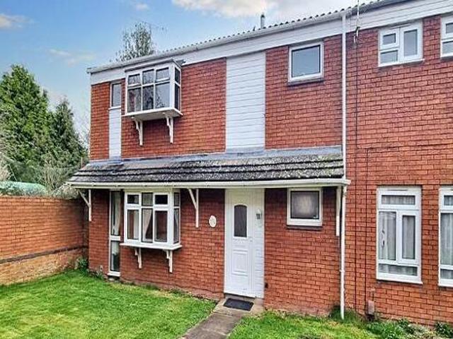 House for sale in Nuneaton, Nuneaton and Bedworth