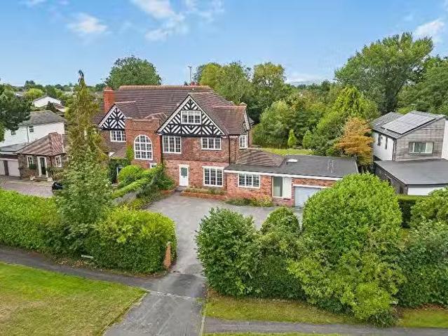 House for sale in Pulford