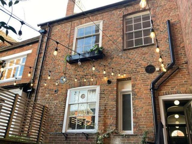 House for sale in Hampshire