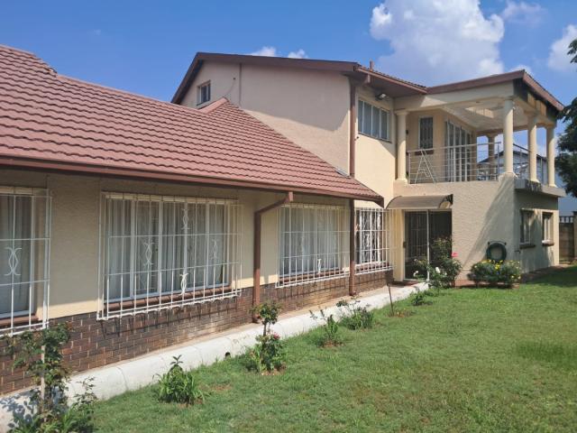 House for sale in Vosloorus, Gauteng