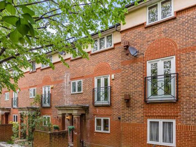 House for sale in Lambourn, West Berkshire