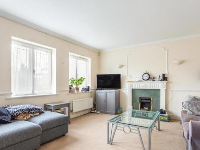 House for sale in Lambourn, West Berkshire