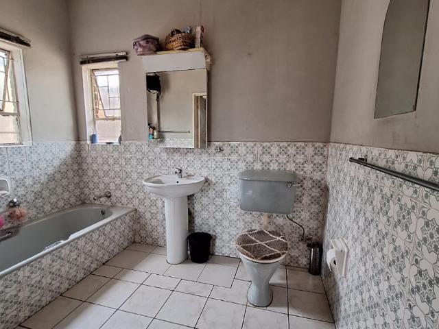 House for sale in Nooitgedacht, Gauteng