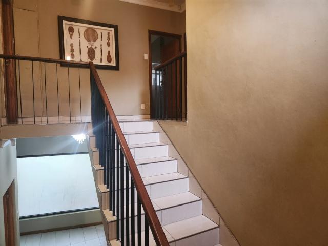 House for sale in Hilton