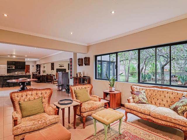 House for sale in Hartbeespoort Dam Nature Reserve, North West