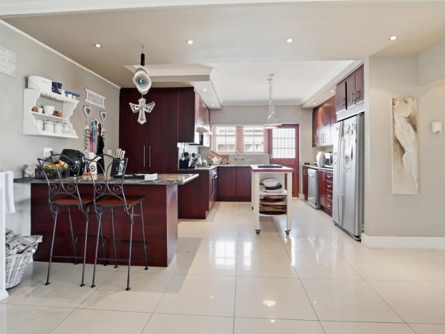 House for sale in West Coast, Riebeeck Valley