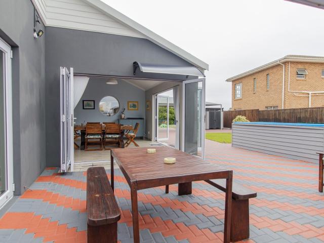 House for sale in West Coast, Riebeeck Valley