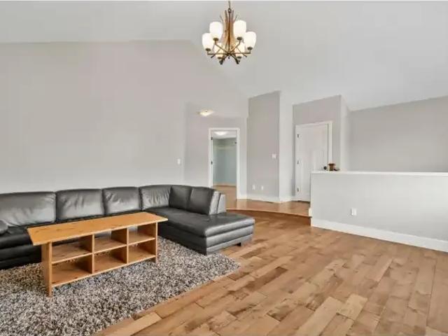 House for rent in Fort Saskatchewan, Alberta