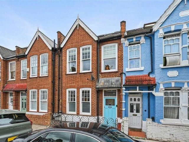 House for sale in Cat Hill, England