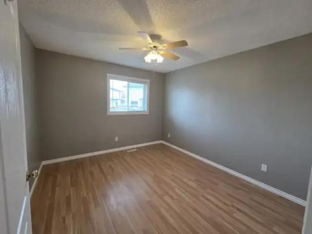House for rent in Gibbons, Alberta