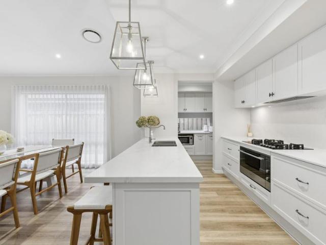 House for sale in Gledswood Hills, Sydney