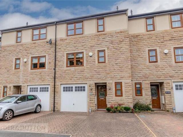 House for sale in Saddleworth, Pendock
