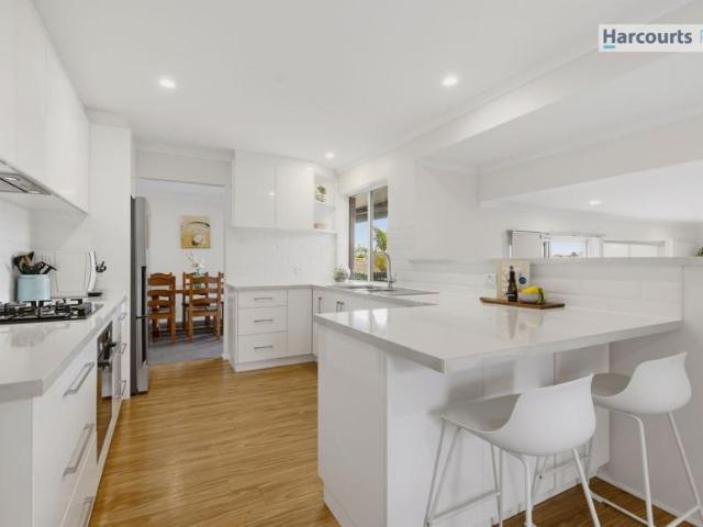 House for sale in Hallett Cove, Adelaide