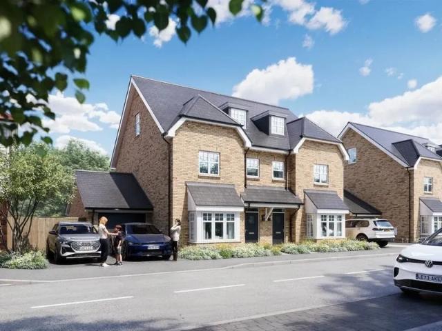 House for sale in Fleet, Hart