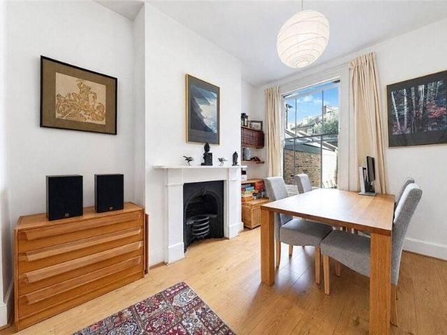 House for sale in Cat Hill, England