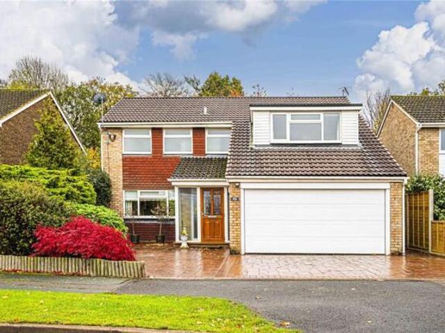 House for sale in Pouchen End, Hertfordshire