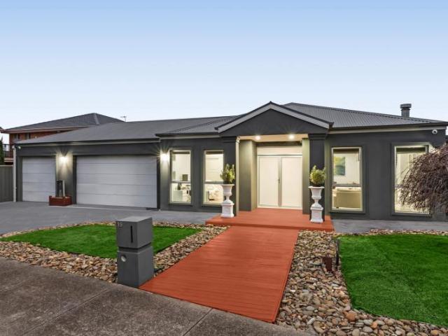 House for rent in Hillside, Melbourne
