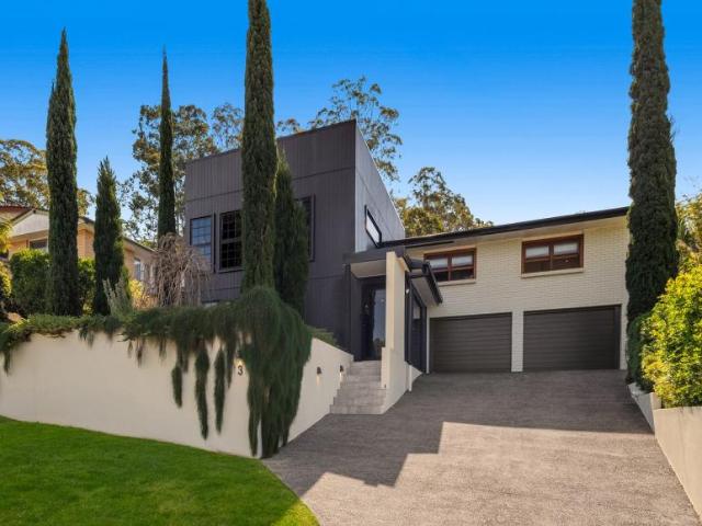 House for sale in Holland Park West, Greater Brisbane