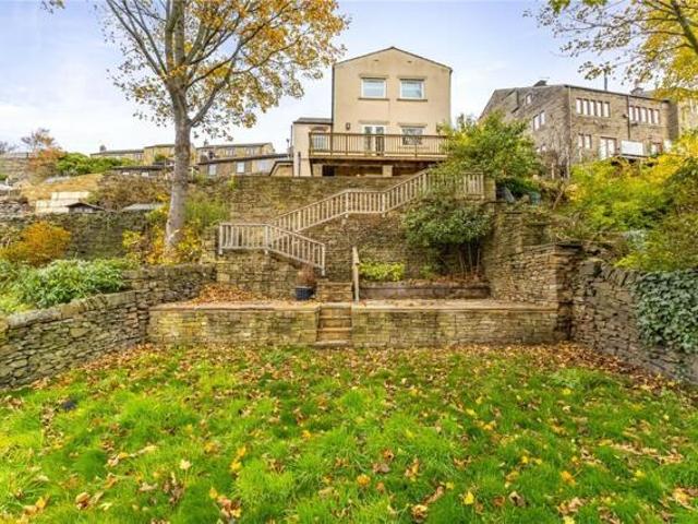 House for sale in Holme Valley, Holmfirth