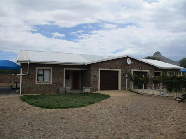 House for sale in Graaff Reinet, Eastern Cape