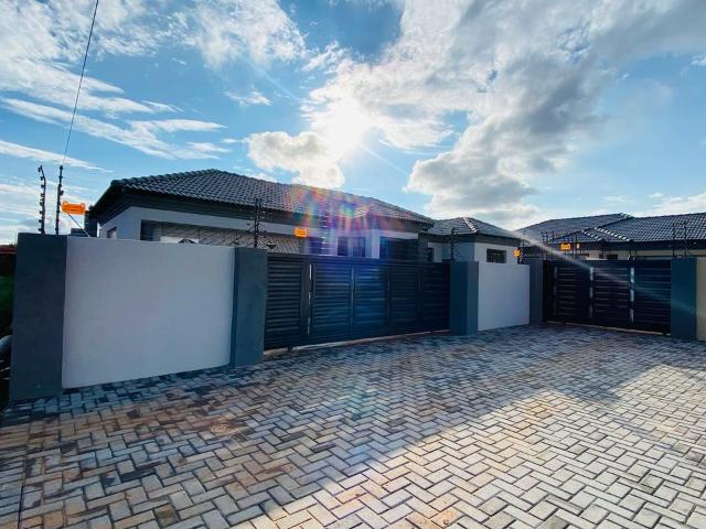 House for sale in Pullens Hope, Mpumalanga
