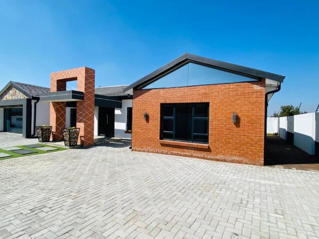 House for sale in Middelburg, Steve Tshwete