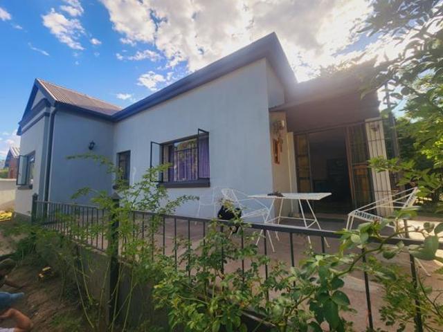 House for sale in Dordrecht, Eastern Cape