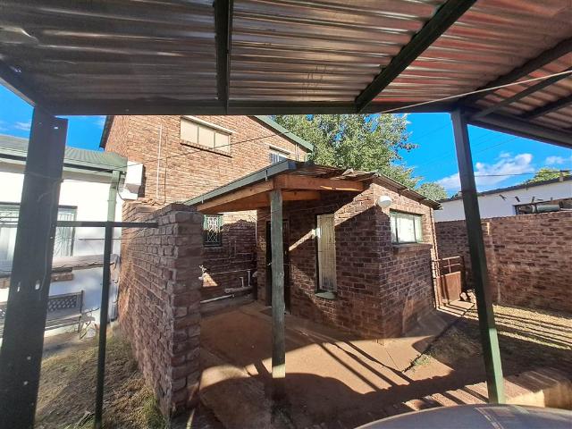 House for sale in Dordrecht, Eastern Cape