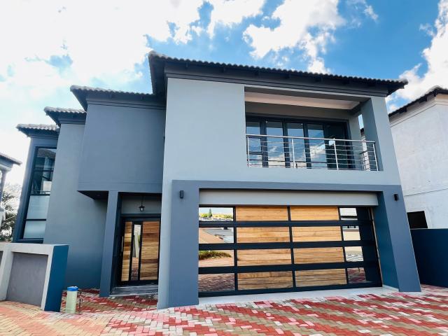 House for sale in Akasia, Gauteng