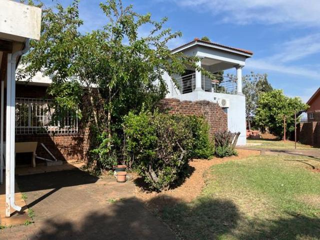 House for sale in Newcastle Local Municipality, Amajuba District Municipality
