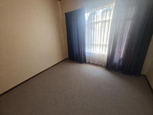 House for sale in Newcastle Local Municipality, Amajuba District Municipality