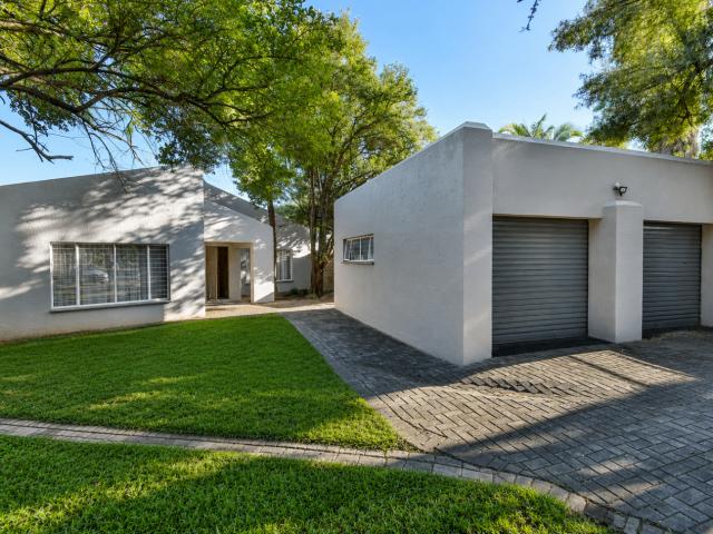 House for sale in Waterkloof, Gauteng