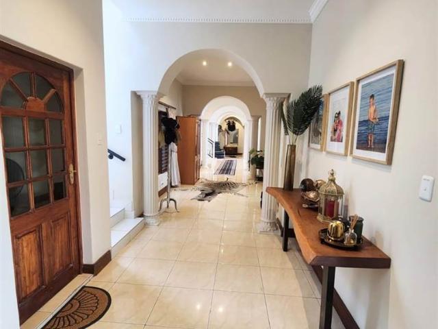 House for sale in Waterkloof, Gauteng