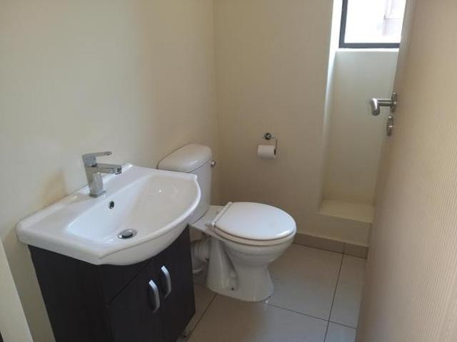 House for rent in Waterkloof, Gauteng