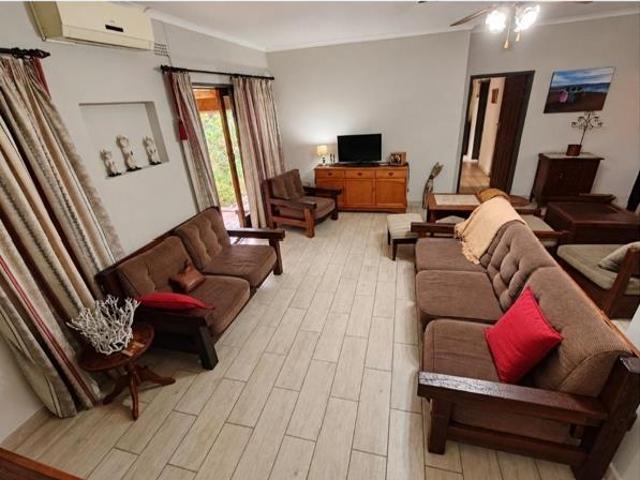 House for sale in Richards Bay, uMhlathuze Local Municipality