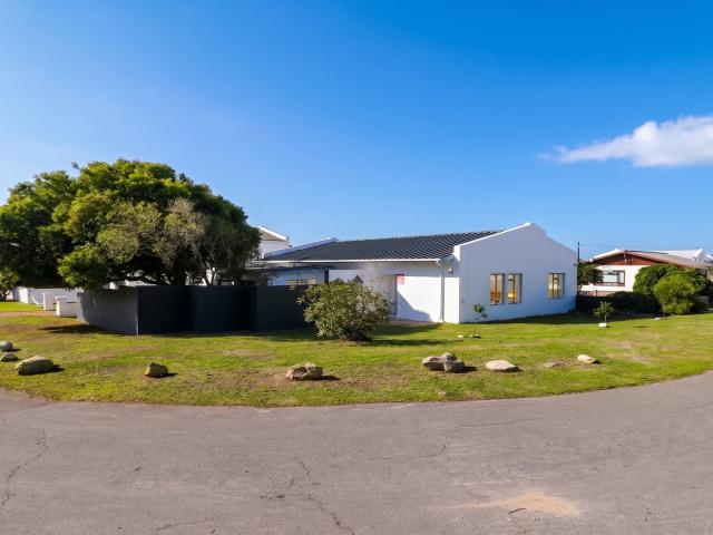 House for sale in Agulhas, Western Cape