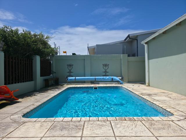 House for sale in Cape St Francis, Eastern Cape