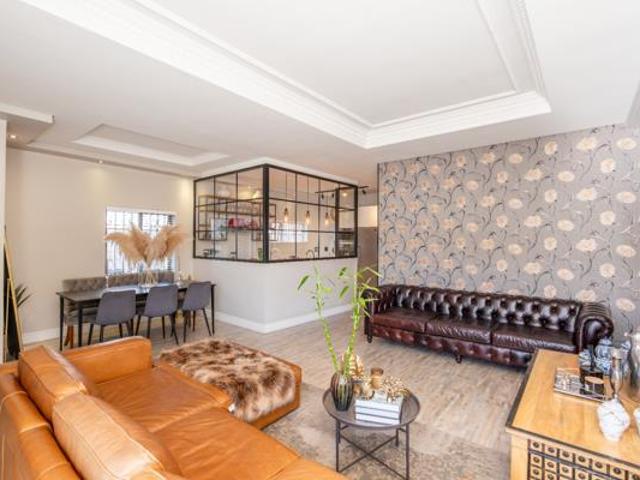 House for sale in Cape Town, Western Cape