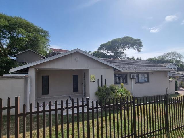 House for sale in Amanzimtoti, Kwazulu-natal