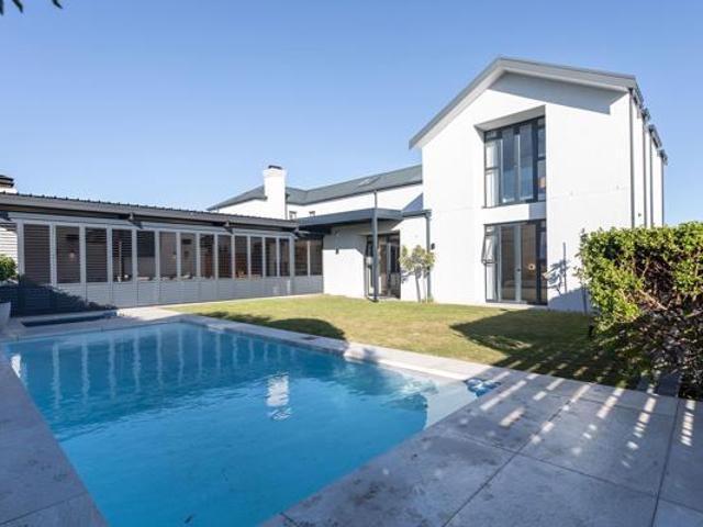 House for sale in Cape Town, Western Cape