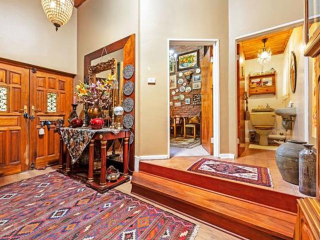 House for sale in Cape Town, Western Cape