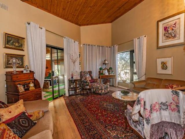 House for sale in Cape Town, Western Cape