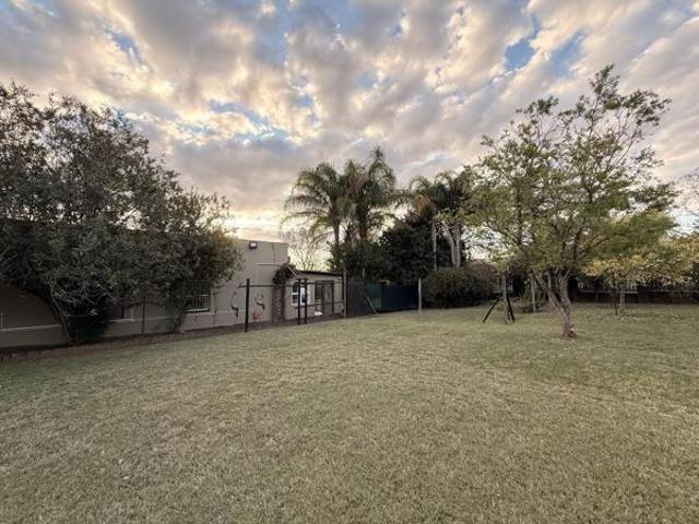 House for sale in Newcastle Local Municipality, Amajuba District Municipality