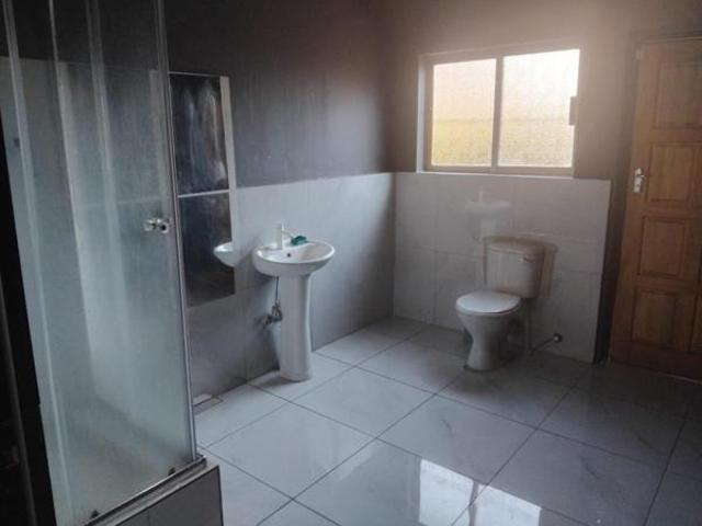 House for rent in Waterkloof, Gauteng