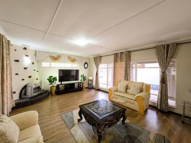 House for sale in Dr Kenneth Kaunda, North West